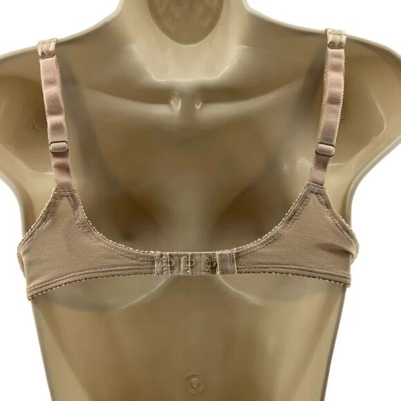 Vintage 70s Van Raalte for Gimbel's Coquette Soft Beige Wireless Bra Size 34B - Picture 8 of 8